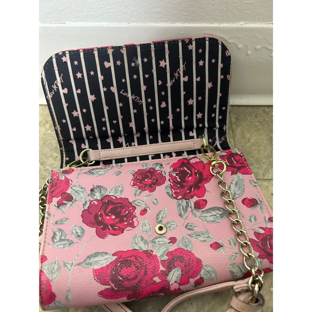 Betsey Johnson Pink Floral Crossbody Bag with Matching Coin Purse - Picture 5 of 6